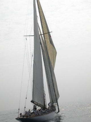  ¡Vela con nosotros!